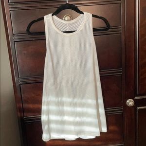 Lululemon top large size 12